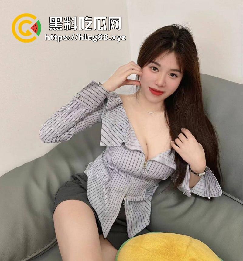 瓜友投稿！酒吧约到极品纹身母狗【林汇佳】性欲强悍口技一流 撅臀脚趾插逼风骚至极 很有撸点。-1