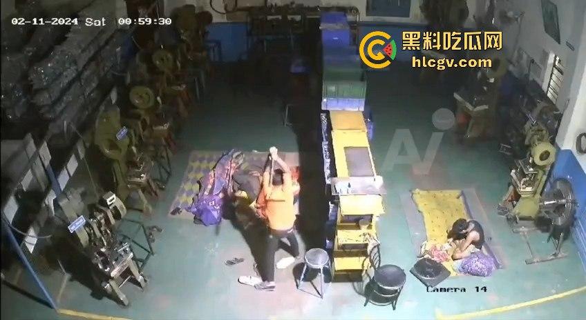 印度LGBT情侣大打出手酿命案！男子睡觉时被伴侣用铁棍袭击身亡，阿三还是那么狠！-3