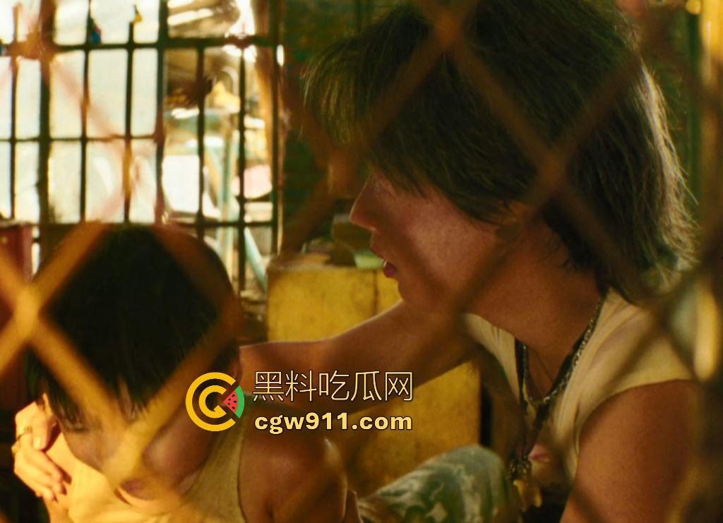 电影【脱缰者也】世纪狂飙!郭麒麟化身舅舅拐走外甥上演荒唐公路奇旅,天津街头失控崩盘,人生的脱轨还能逆转吗?-3