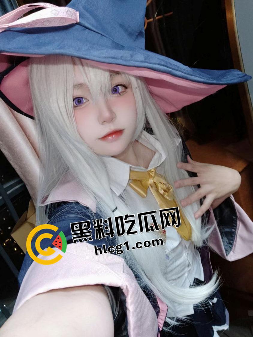 b站嫩妹女coser删号跑路 付费定制流出 丝袜玉足 超粉嫩小穴 还在发育的诱人美乳-7