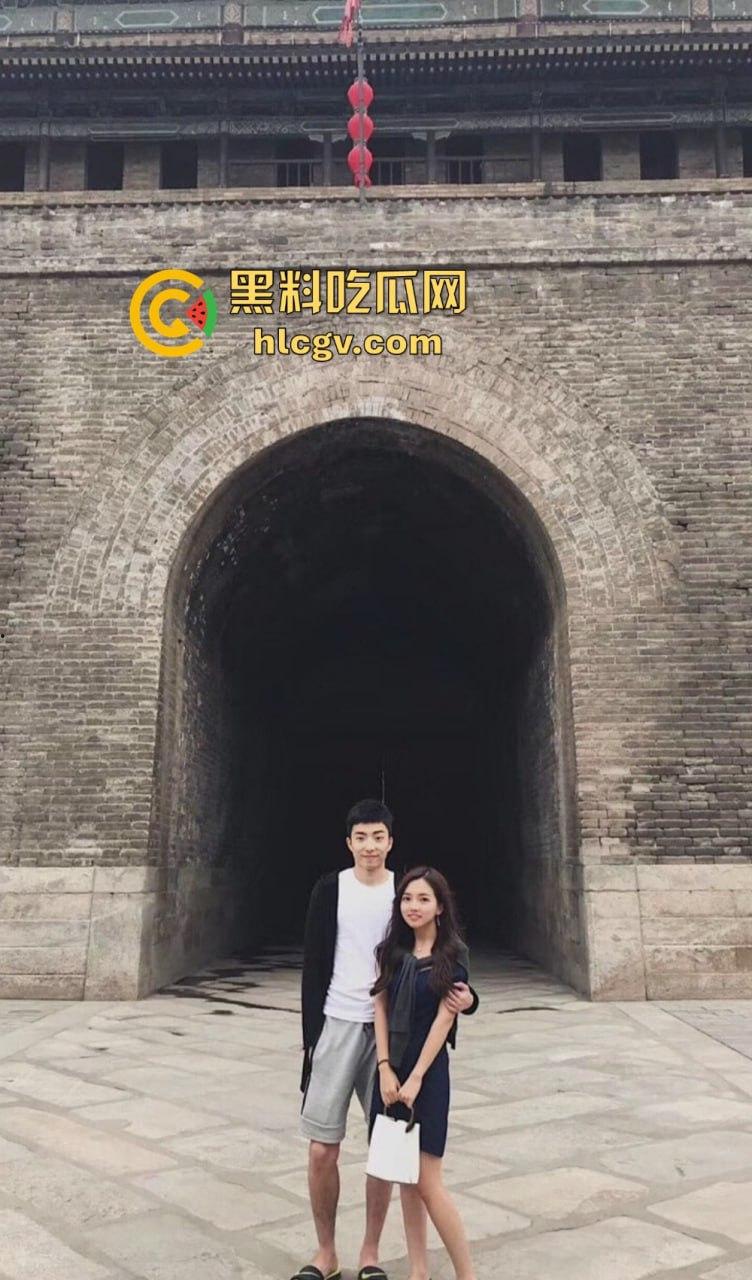 英国留学生【李苗天】不雅性爱自拍流出！和帅哥男友疯狂肉搏，尺度大到让人顶不住！-15