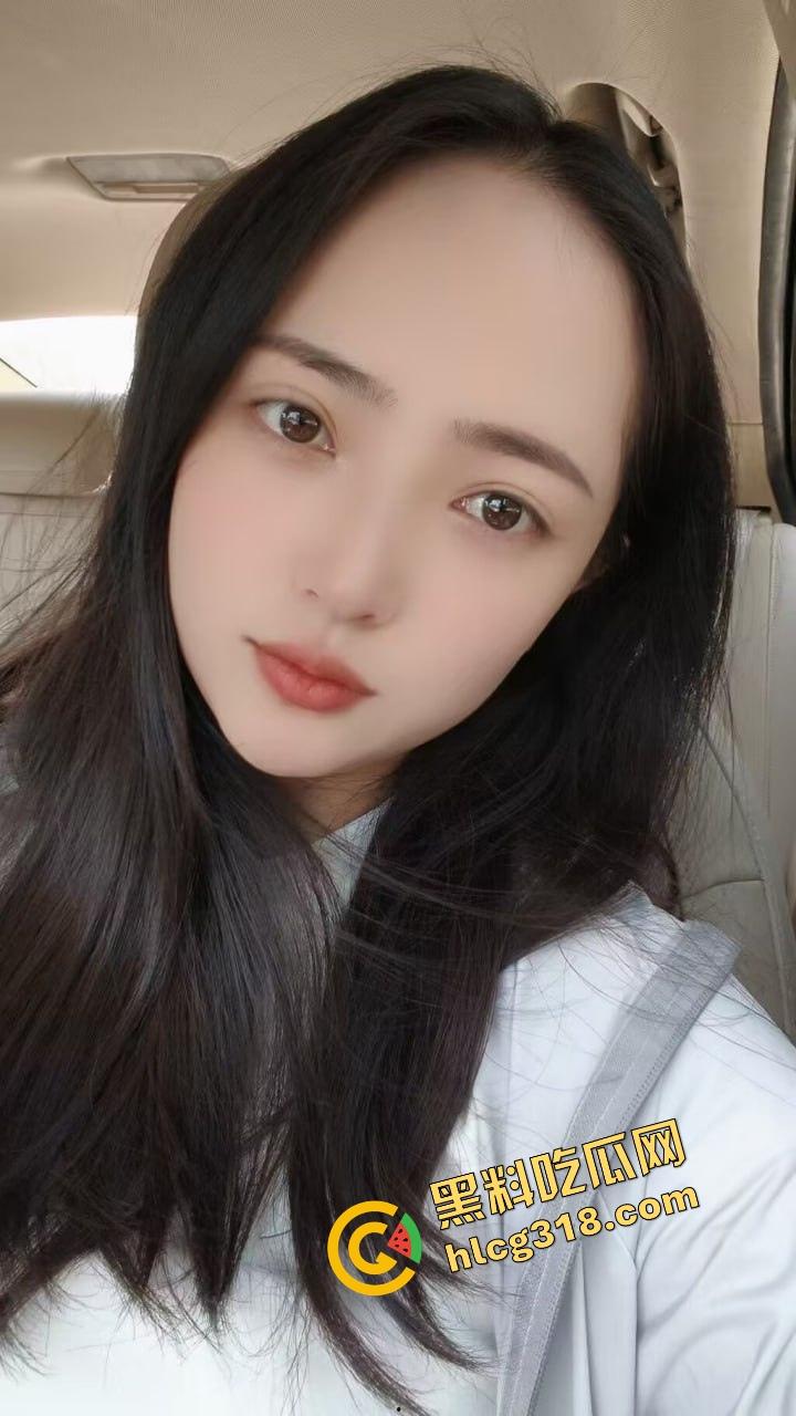 广州花城路奶茶兔女郎『林心妍』被地产大哥包养，全程露脸舔鸡巴，高潮中出嗲叫像猫发情！-3