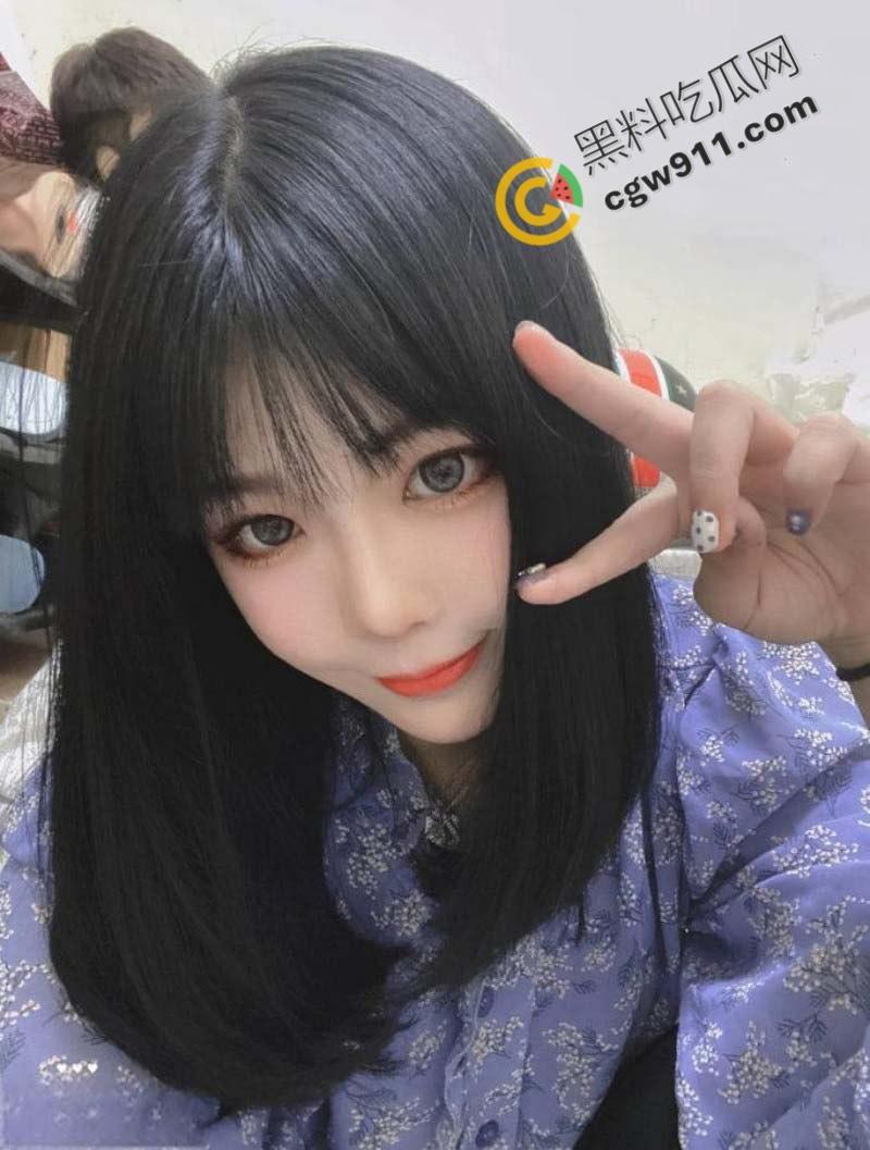 台湾华科大学【孙姿婷】色情传奇：淫乱校园，3年时间约炮上百人，床技高潮，玩法多样，号称“校园公交车”-1