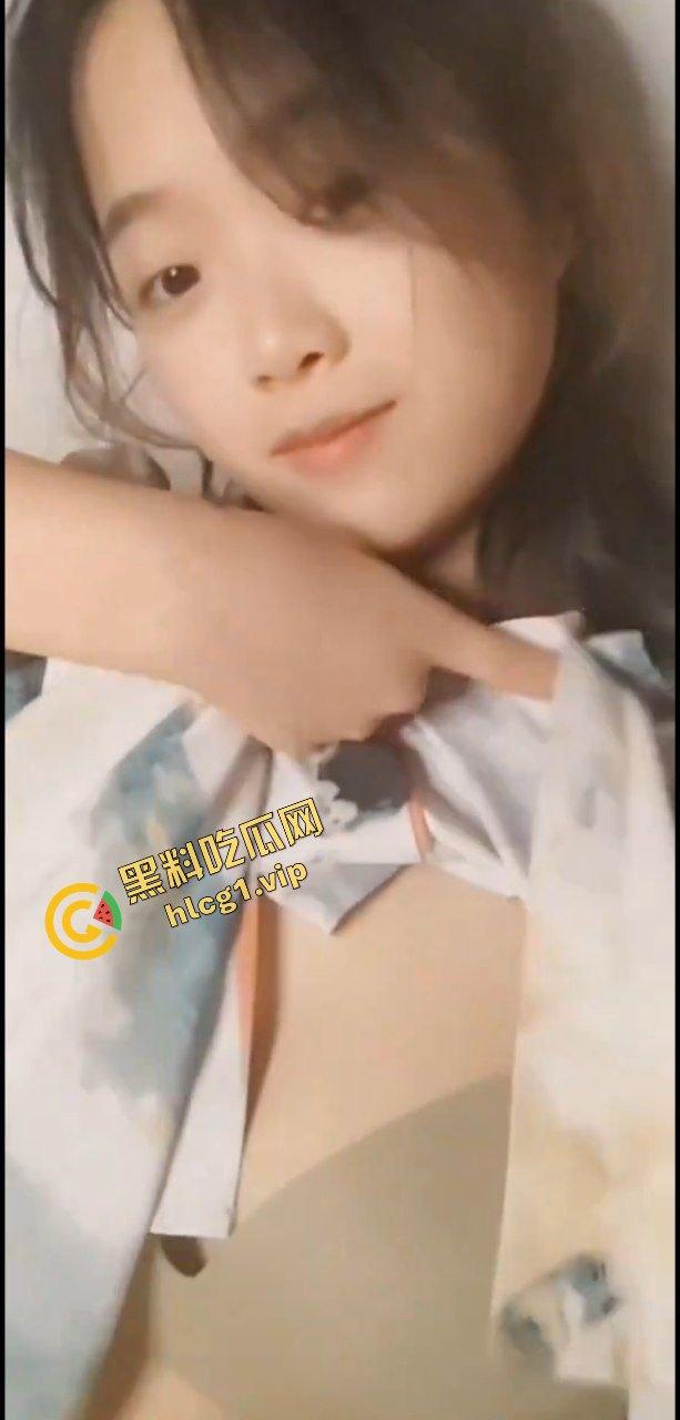 瓜友真实投稿曝光！青海西宁学生嫩妹『林颖』生理期一过就到处约炮 毛都没长齐！-5