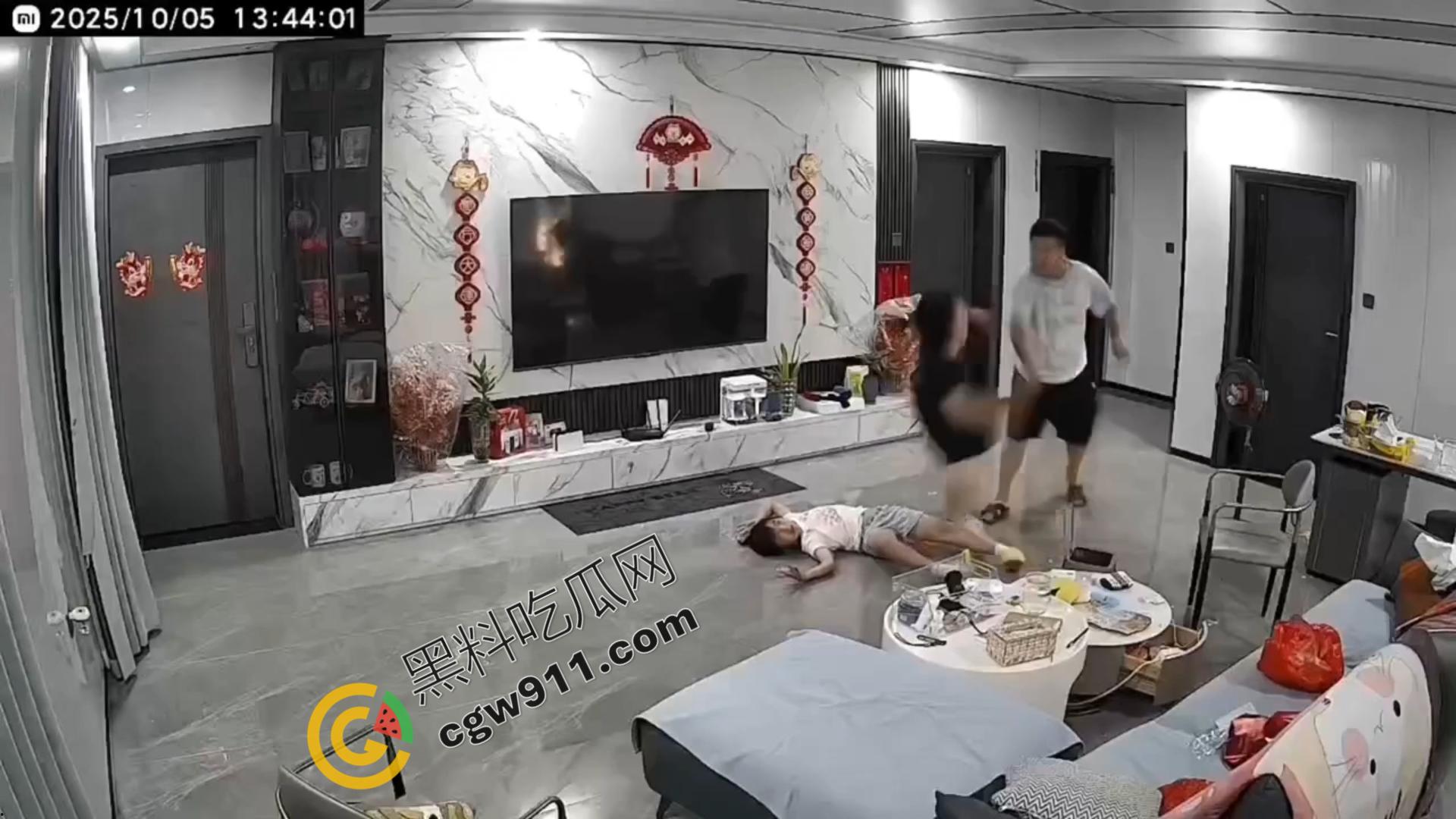 家庭惨剧：再婚男子狰狞面孔摔死继女，冷血安排亲子回避，家庭纷争引爆血案！-13