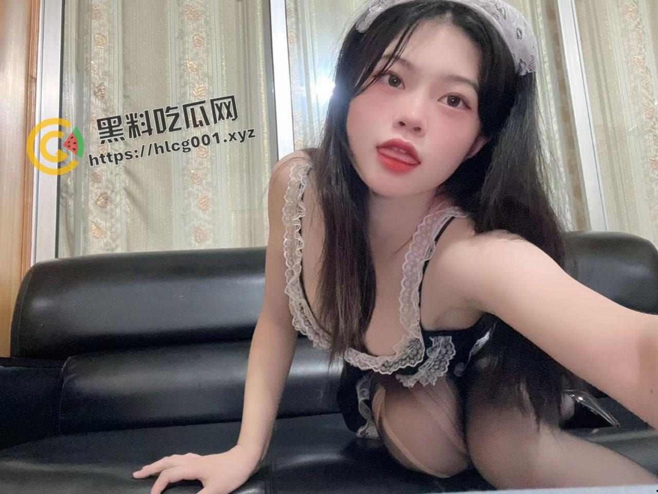 山东商务职业学院反差母狗【吴彩媚】02年幼师 背着男朋友找主人做母狗 露出 炮机 举牌认证 实名曝光-61