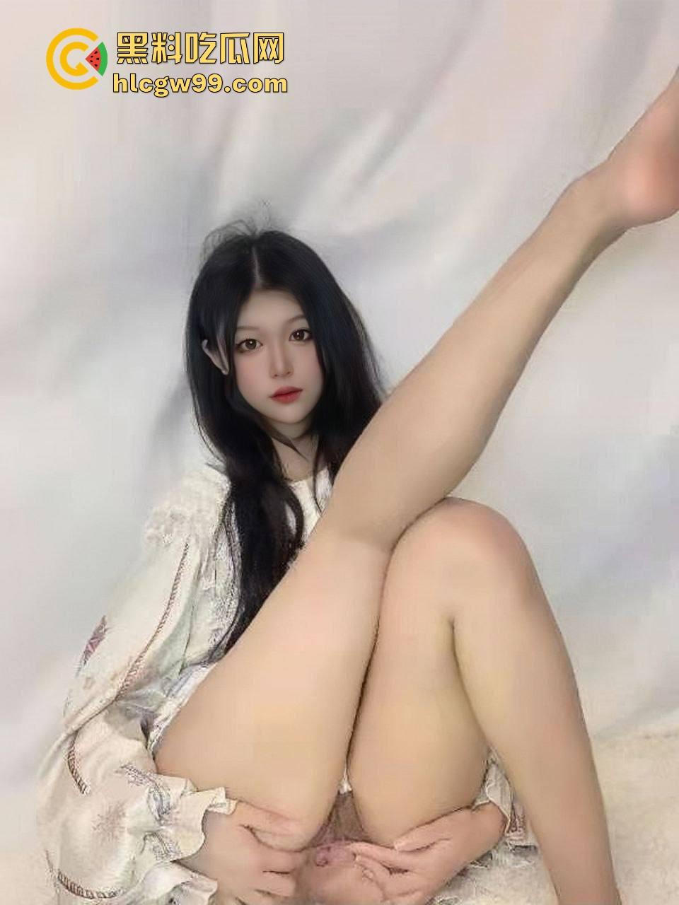 推特极品御姐福利姬，魅魔圣体『桃谷若姬子』掰白虎骚穴疯狂求操，骚浪小母狗跪舔到高潮喷水！-9