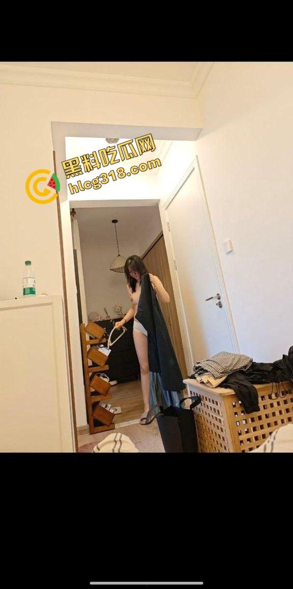 200万粉Coser网红『瑶兔叽』性瘾爆发男女通吃，金主一夜30次无套榨干，做爱视频音频爆出！-9