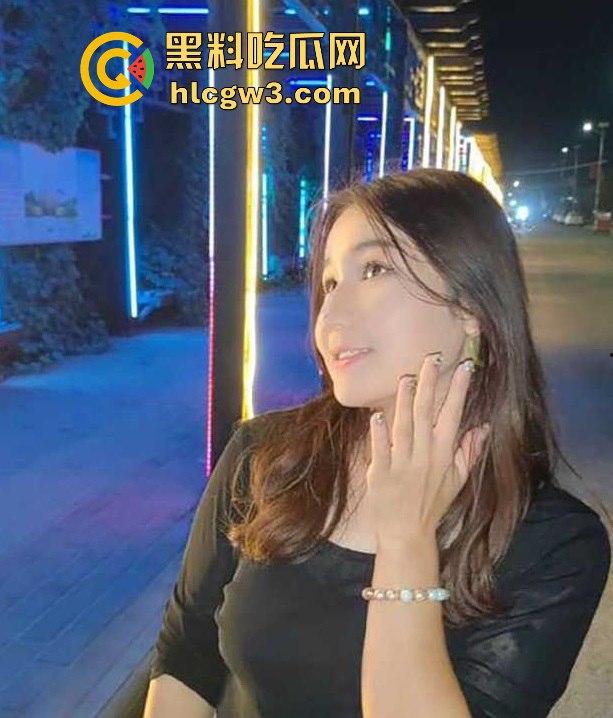 北方民族大学维族妹子【热孜瓦古丽】约炮视频流出！有瓜友操过维族姑娘吗？评论区求分享感受！-6