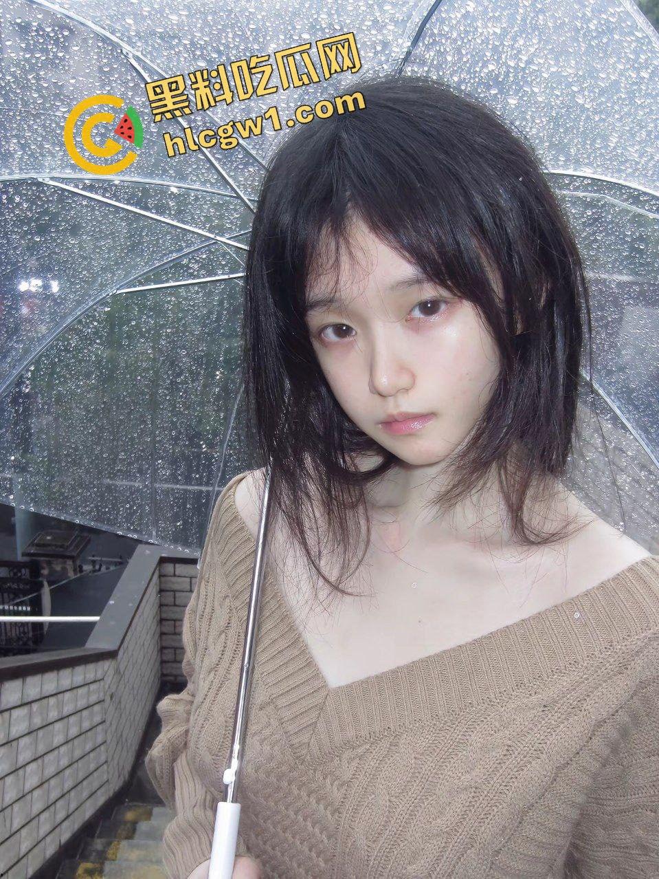 抖音155万粉丝清纯小太妹『一只忧郁的钢笔』嫩奶嫩逼反差嫩妹 与土豪蒙眼激情 独家曝光！-5