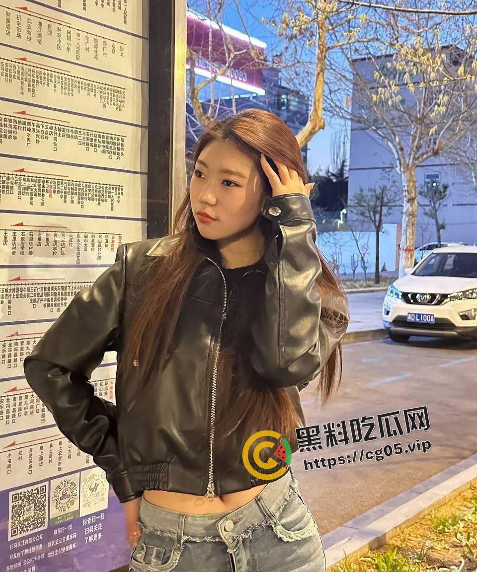 邯郸K8会所坐台小姐 有男朋友还私下约富二代玩调教 视频全是正脸还不承认 被男友曝光-2