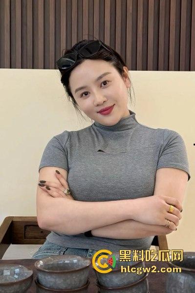 网友被大屁股富婆十八万八包养一个月如何呢 都已经到了要吃药的地步了！-5