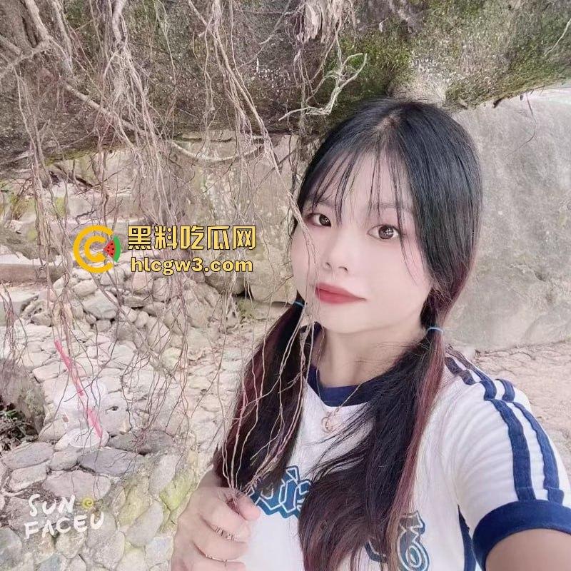 福建泉州已婚男经不住骚逼老皮条诱惑出轨劈腿 事后遭威胁帮其还钱直接崩溃 小三真实长相曝光：哥们你是真饿了啊？-8