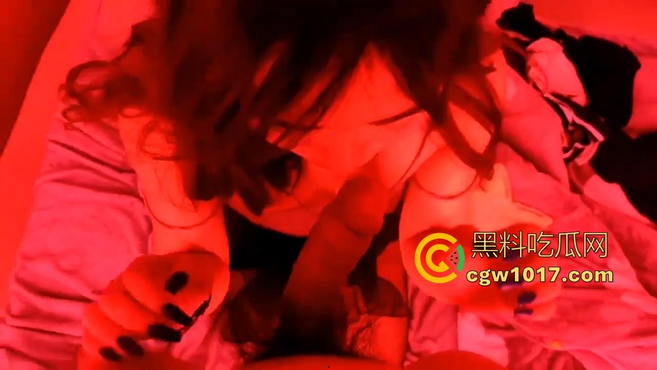 黑料探店系列！真实走进美团高星私人电影院，价格只能说略贵，能操能扣为所欲为，这身材颜值物超所值！-9