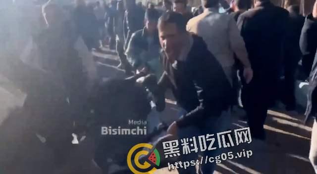 伊朗纪念已故将军卡西姆·苏莱马尼举办纪念仪式 现场发生两起爆炸 死伤数百人 惨不忍睹-4