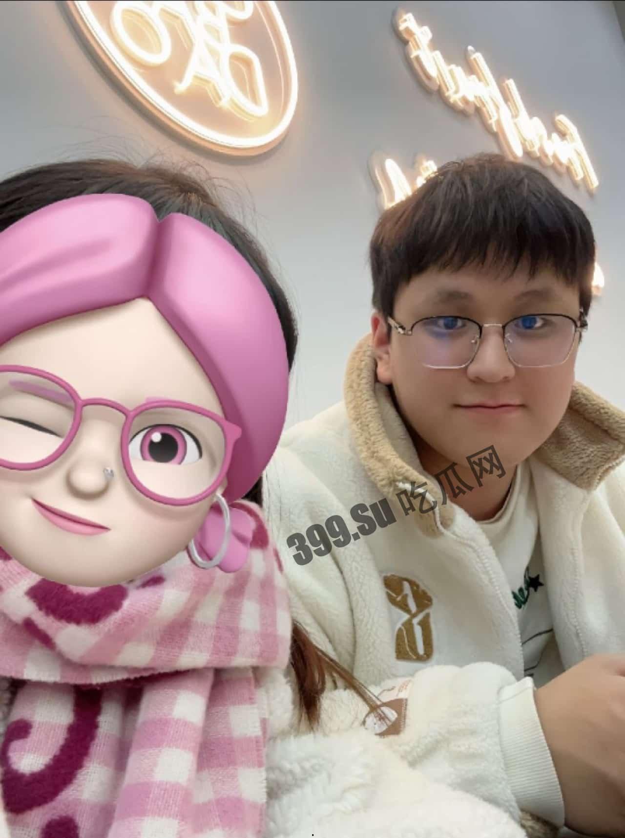 全网热瓜！已补骗色视频，B站女主播小猪包汪汪头游戏频道 双马尾萌妹被假富二代男友骗财骗色 还有视频流出！-6