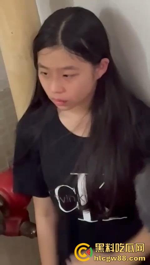 香港少女遭童党围殴，被十几人包围狂扇耳光，事隔半年才敢报警，霸凌太嚣张了吧？-5