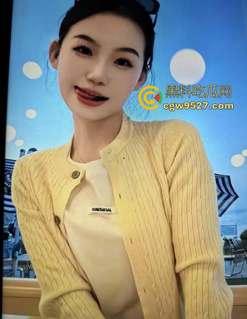 北京邮电大学气质学姐【林雯莹】不雅视频被男友卖出,全程露脸口交爆操,舔屌吸肛反差无比!-3