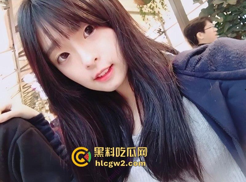 独家黑料！陕西师范大二学生【陆云娇】为挣零花钱给老男人做性奴 表面傻白甜人后骚浪贱-32