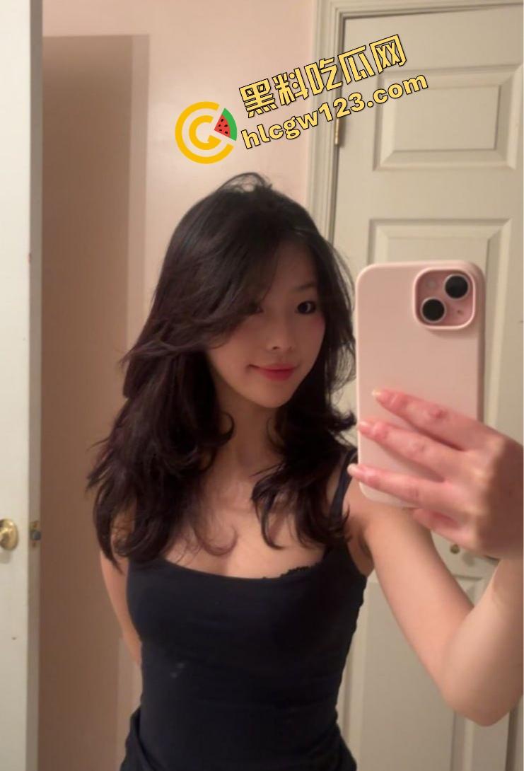 仙女撤退不带走一片云彩，丝袜满地开花，蟑螂拖家带口，这是租房？还是考古挖掘人类退化遗迹？-2