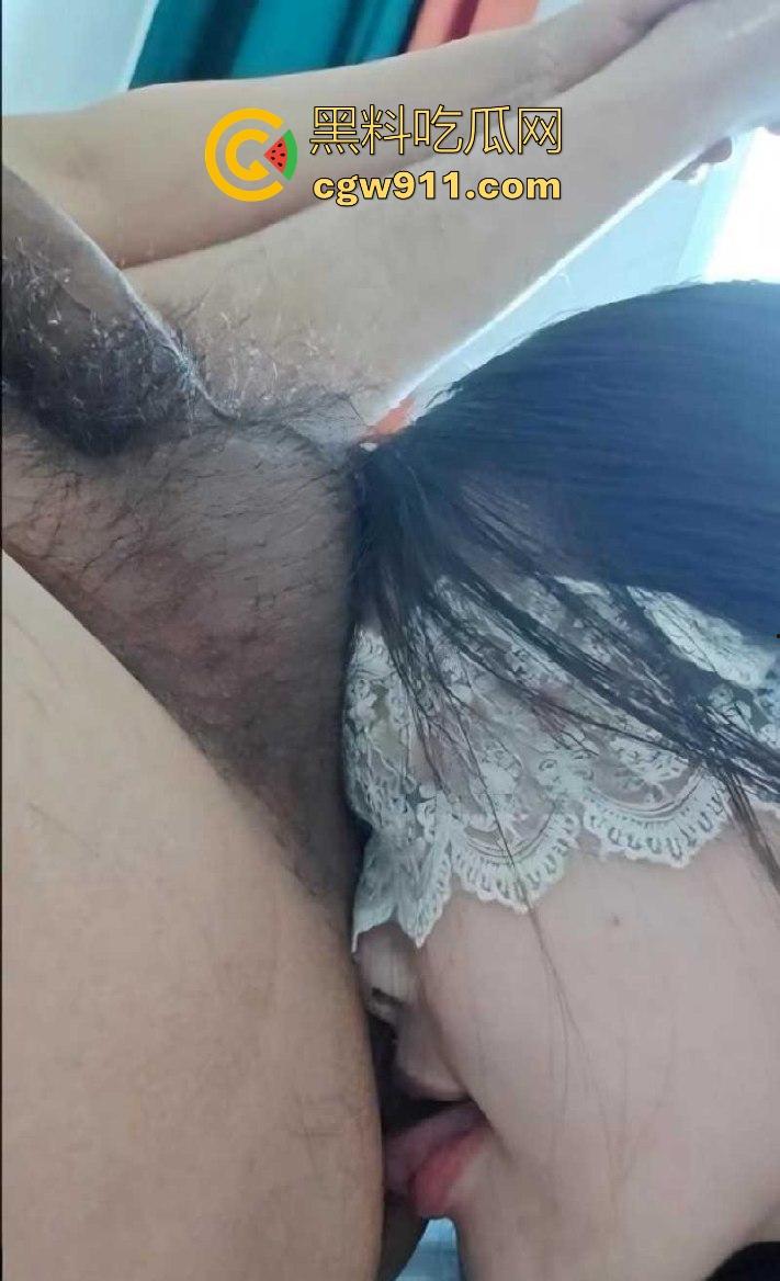 调教极品乖巧嫂子毒龙口爆,从单纯良妻秒变淫荡母狗,张嘴口接浓精,骚姿媚态尽显!-8