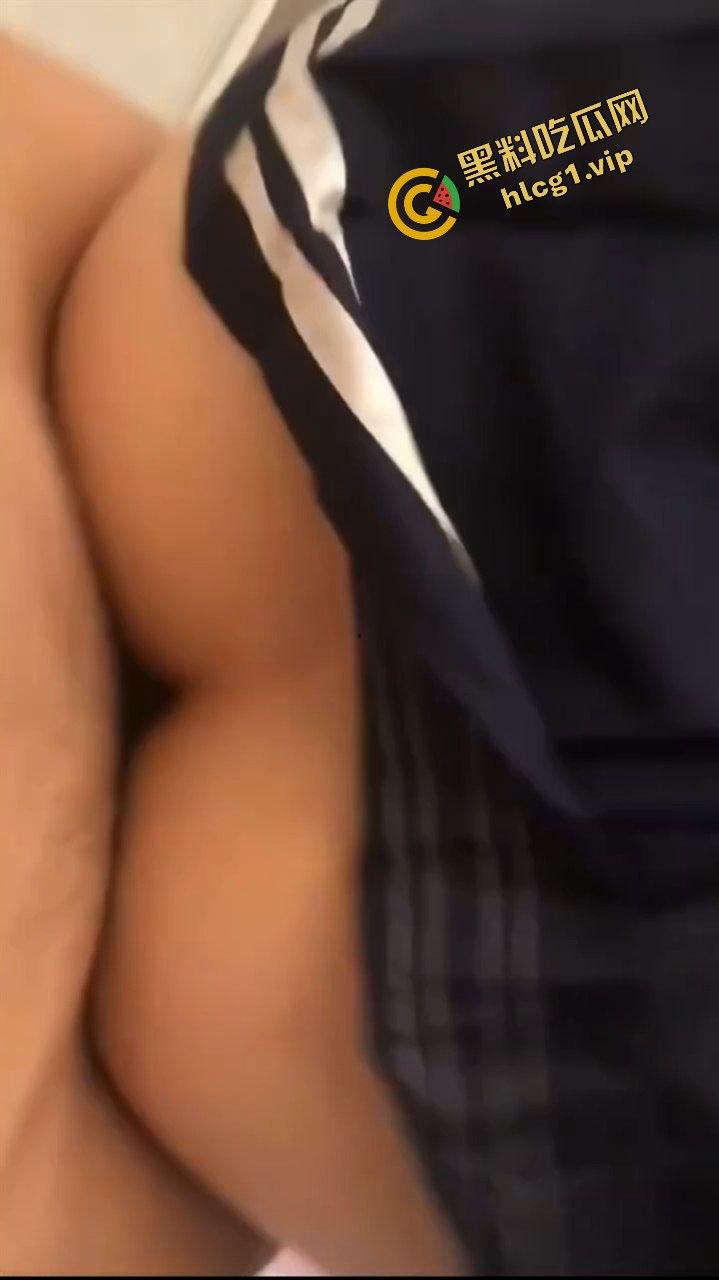 南京艺术培训班 长腿舞蹈老师『李晨洁』与学生家长偷情 有钱就能操!-8