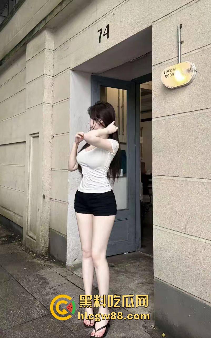 太原大屌猛男专撩拜金女,骨感少妇上车就开干,暴力打桩不当人,反正都是别人的老婆,玩得就是爽!-8