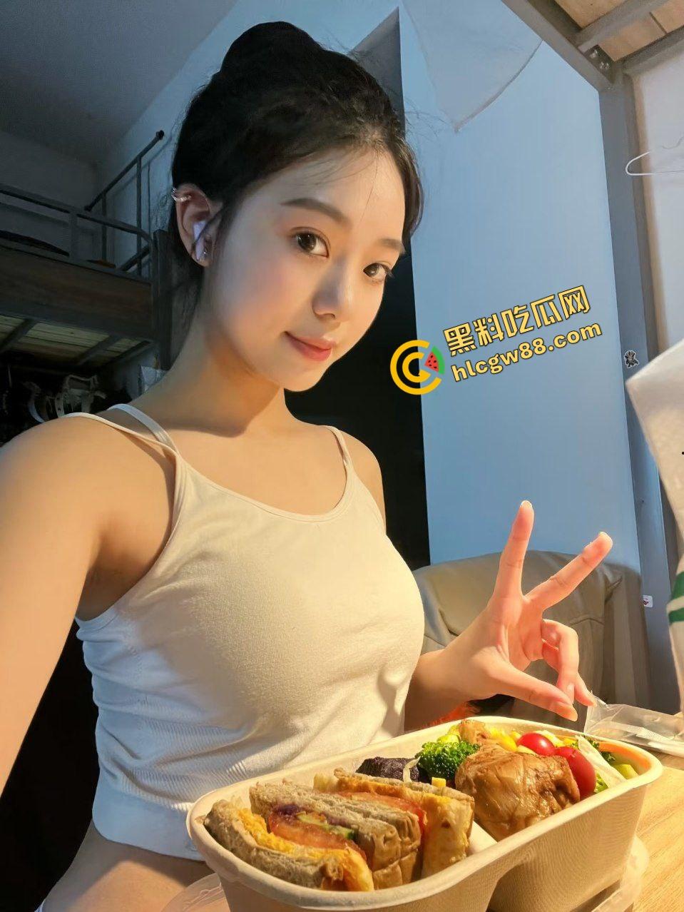 体育生与舞蹈生相结合!浙江艺术职业清纯舞蹈生要了又要,体育生直插粉嫩鲍鱼猛操冲刺!-1