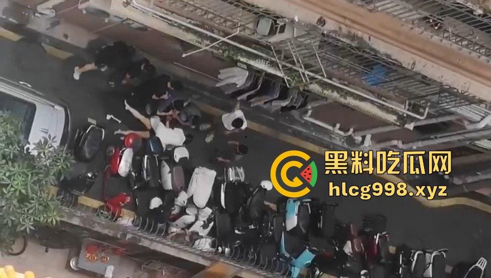 深圳离谱男自杀!上吊不够,还跳楼!楼下邻居吓得魂都飞了!-10