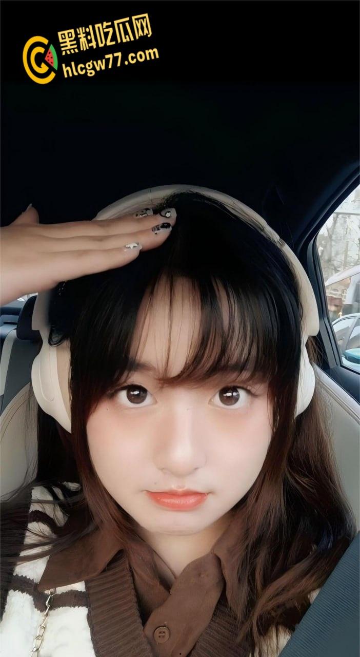 徐州医科校花【薛艺琳】惊爆出轨!清纯女神变羞辱玩物,黑丝粉逼自慰欲浪炸裂 !-4