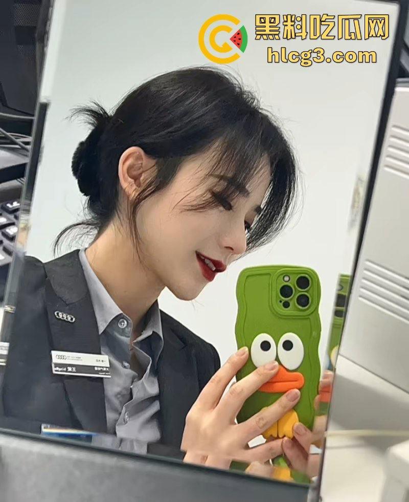 买车送车震！抖音97W粉丝网红南京奥迪4S店女销售【王阿姨】为卖车被骑着操 你心动了吗？-4