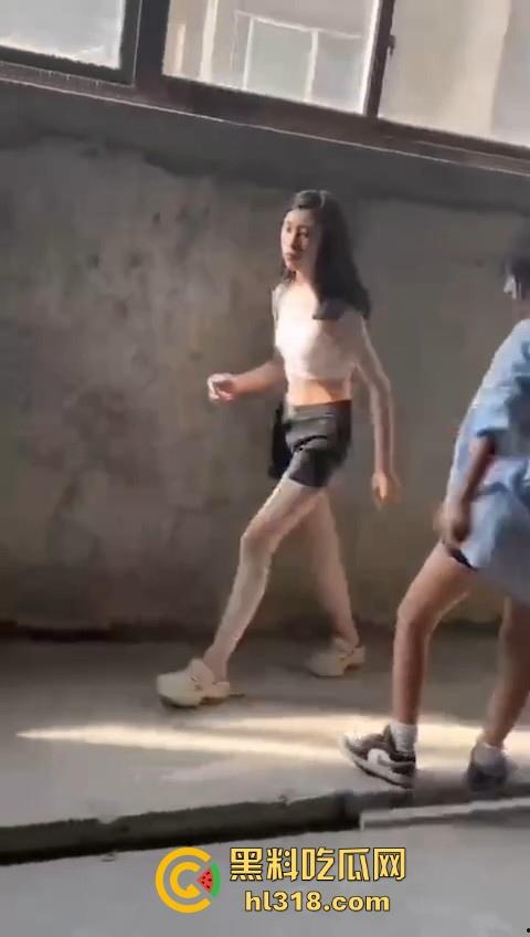 四川江油霸凌事件!持着母亲是公安局副局长就随便霸凌残疾人的孩子?还诱导其父签谅解书,激起民愤!-5