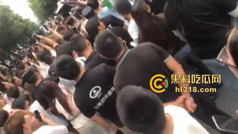 四川江油霸凌事件!持着母亲是公安局副局长就随便霸凌残疾人的孩子?还诱导其父签谅解书,激起民愤!-33